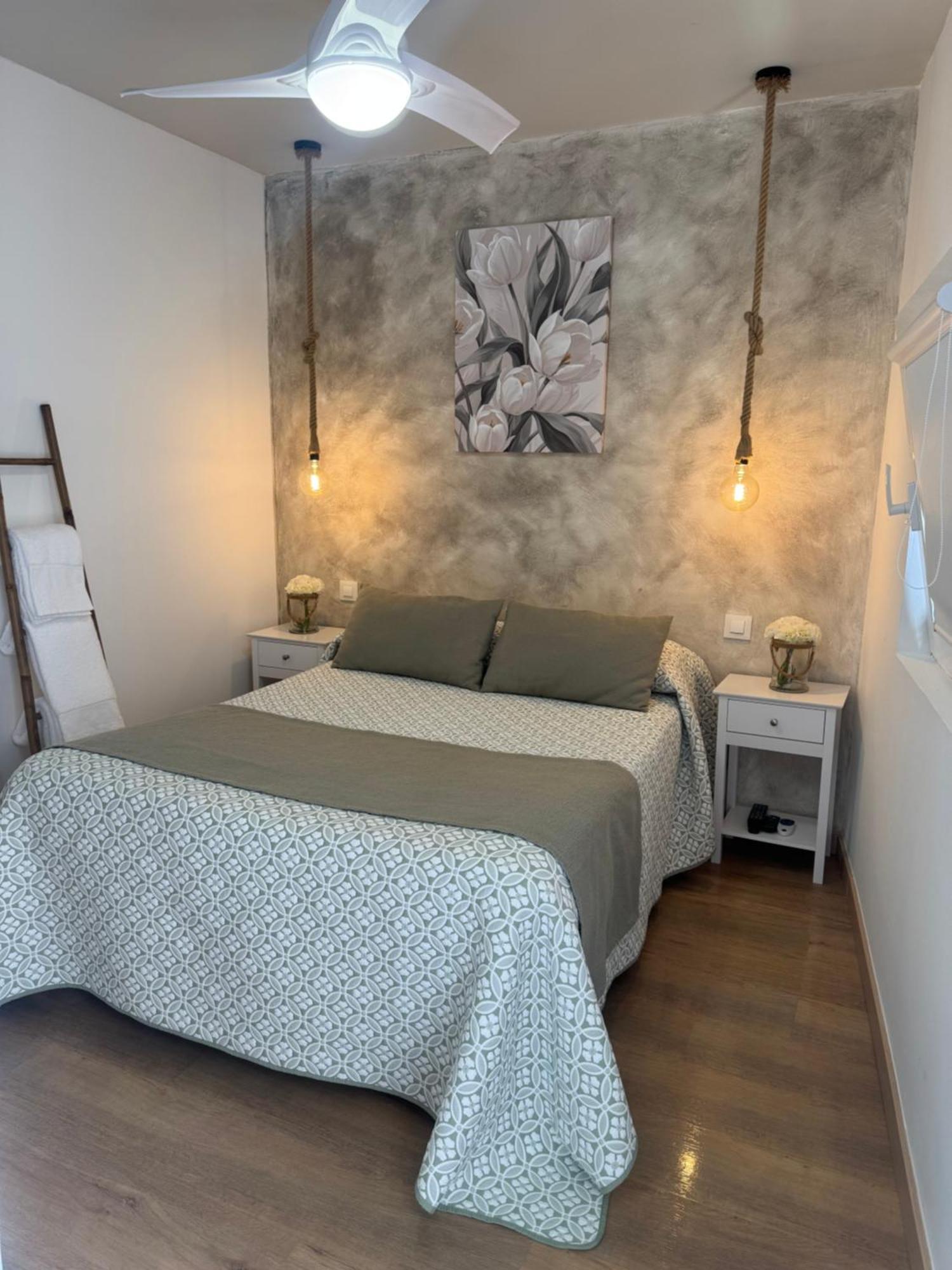 Casa Callao 16 Con Patio Vigo Eksteriør bilde